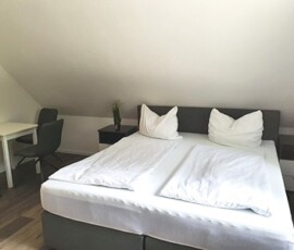 Uns Hüsung - Waldgaststätte, Biergarten & Pension - Zimmer